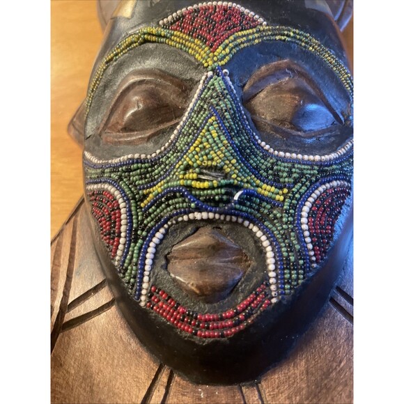 Vintage Ashanti Tribal Beaded Hand Carved Wooden Mask Ghana Brass Inlay Folk Art - Picture 4 of 11